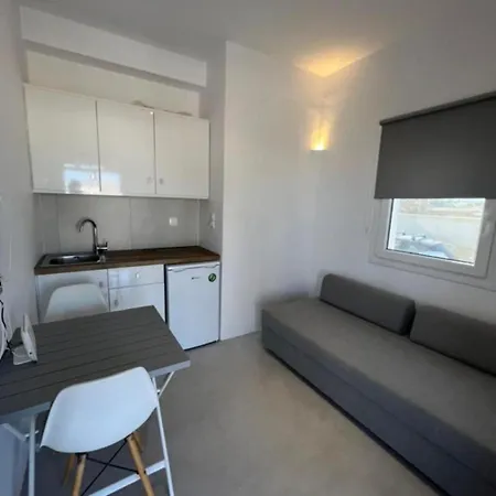 Cozy Mykonian In